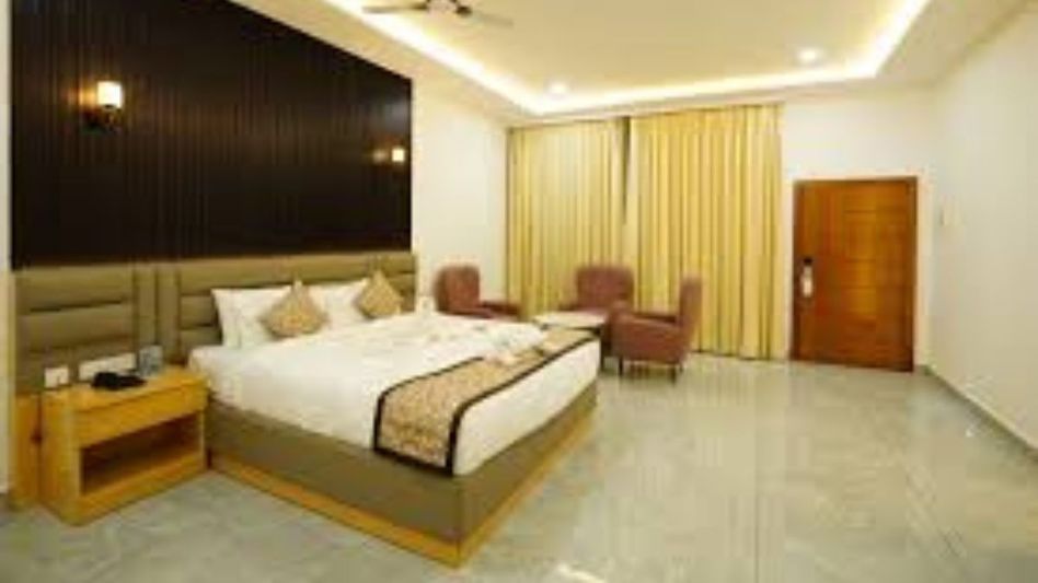 No room for Bangladeshi citizens: Tripura hotels boycott over atrocities against minorities No room for Bangladeshi citizens: Tripura hotels boycott over atrocities against minorities