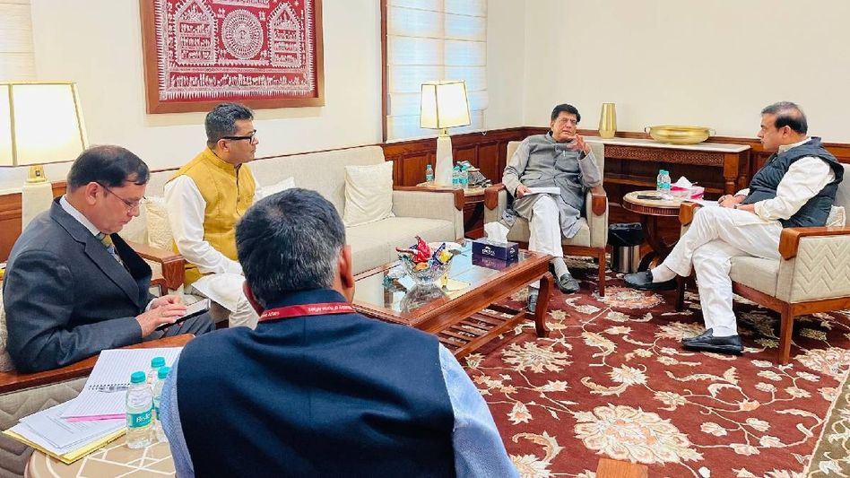 Himanta Biswa Sarma meets Union ministers, discusses key issues in Assam Himanta Biswa Sarma meets Union ministers, discusses key issues in Assam