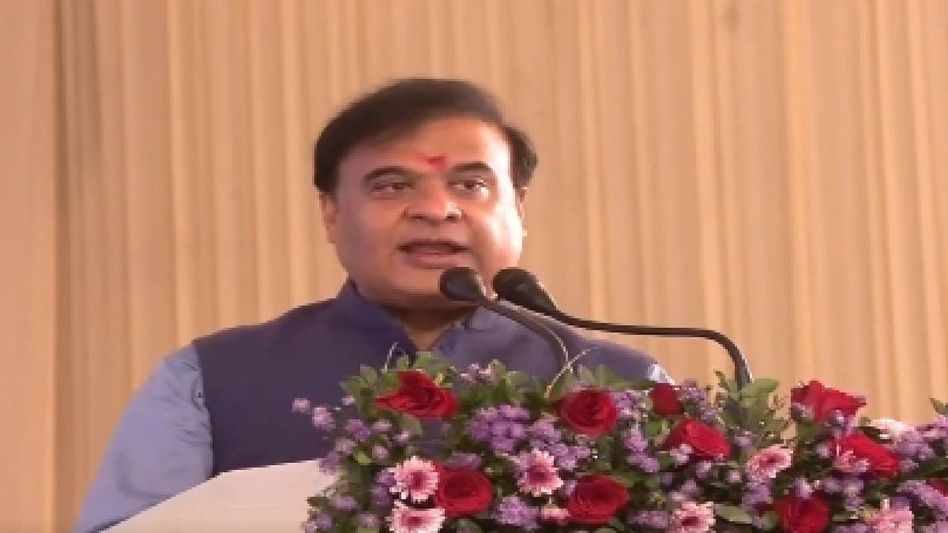 Himanta Biswa Sarma distributes financial aid to farmers under Samagra Gramya Unnayan Yojana initiative Himanta Biswa Sarma distributes financial aid to farmers under Samagra Gramya Unnayan Yojana initiative