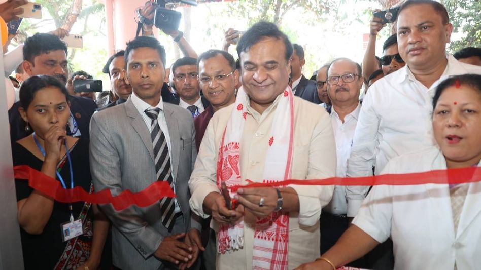 Himanta Biswa Sarma inaugurates 100-bedded Sarupathar Hospital and oxygen plant in Assam's Golaghat Himanta Biswa Sarma inaugurates 100-bedded Sarupathar Hospital and oxygen plant in Assam's Golaghat