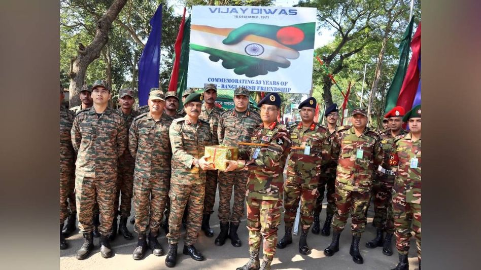 India and Bangladesh Army exchange sweets at Akhura border to mark Vijay Diwas anniversary India and Bangladesh Army exchange sweets at Akhura border to mark Vijay Diwas anniversary