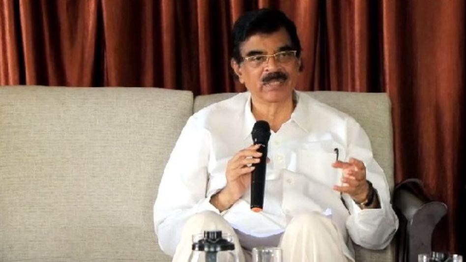 Mizoram Governor discusses employment opportunities for Mizo youth with MYC chairman Mizoram Governor discusses employment opportunities for Mizo youth with MYC chairman