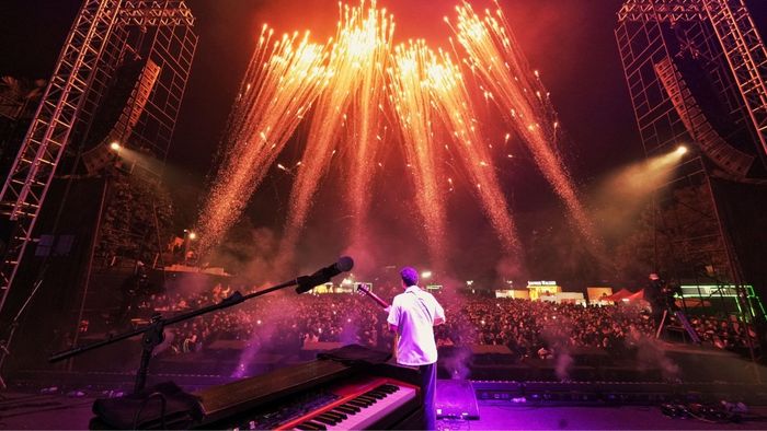 Prateek Kuhad: A night of 'Silhouettes' in Guwahati