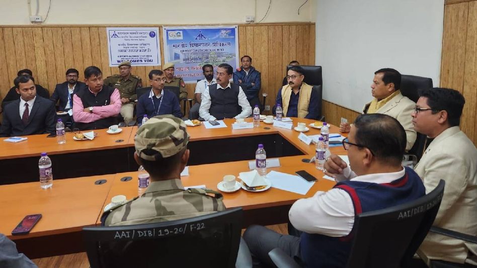 Sarbananda Sonowal reviews progress of Dibrugarh Airport's runway expansion, chairs meet Sarbananda Sonowal reviews progress of Dibrugarh Airport's runway expansion, chairs meet