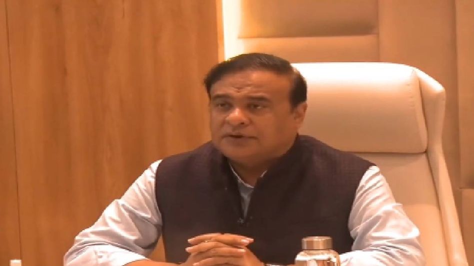 Road mishaps and fatalities due to accidents reduced by 15 percent in Assam: Himanta Biswa Sarma Road mishaps and fatalities due to accidents reduced by 15 percent in Assam: Himanta Biswa Sarma