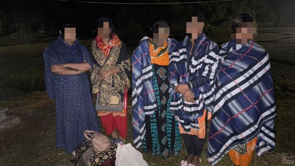 Assam police apprehends, pushes back five illegal Bangladeshi nationals Assam police apprehends, pushes back five illegal Bangladeshi nationals