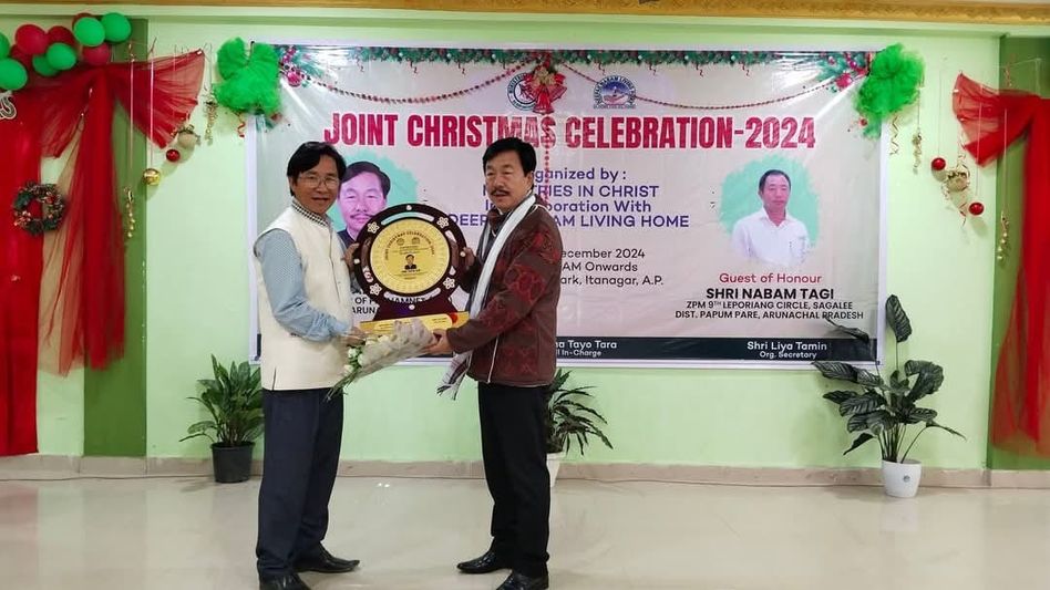 Arunachal MP celebrates Christmas at Itanagar's Deepak Nabam living home Arunachal MP celebrates Christmas at Itanagar's Deepak Nabam living home