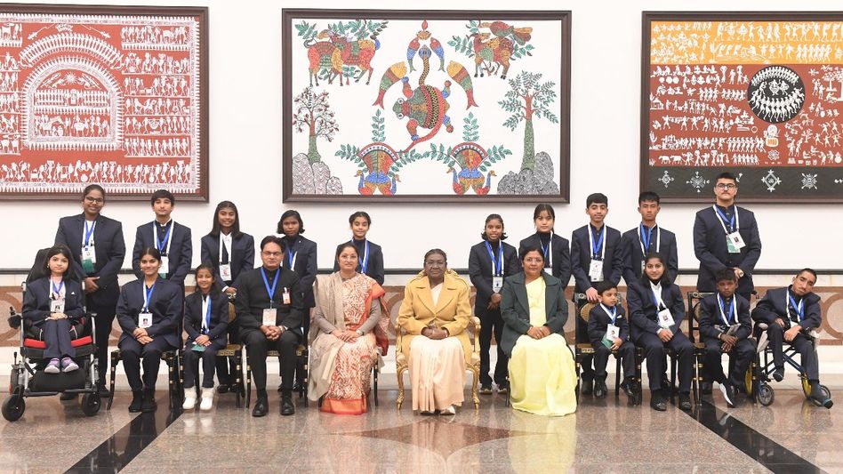 President Murmu honours young achievers with Pradhan Mantri Rashtriya Bal Puraskar President Murmu honours young achievers with Pradhan Mantri Rashtriya Bal Puraskar