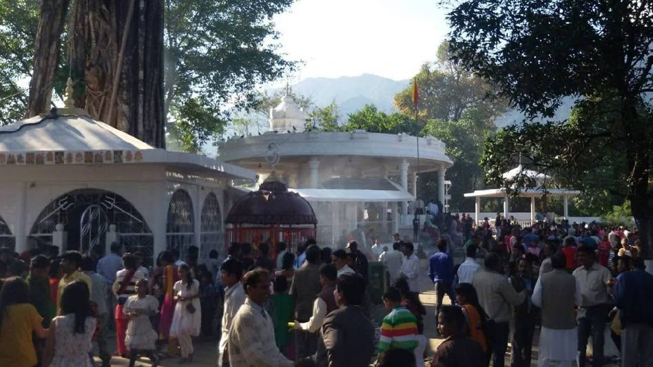 Arunachal: Thousands throng to Dangaria Baba temple to offer prayers, participate in annual fair Arunachal: Thousands throng to Dangaria Baba temple to offer prayers, participate in annual fair