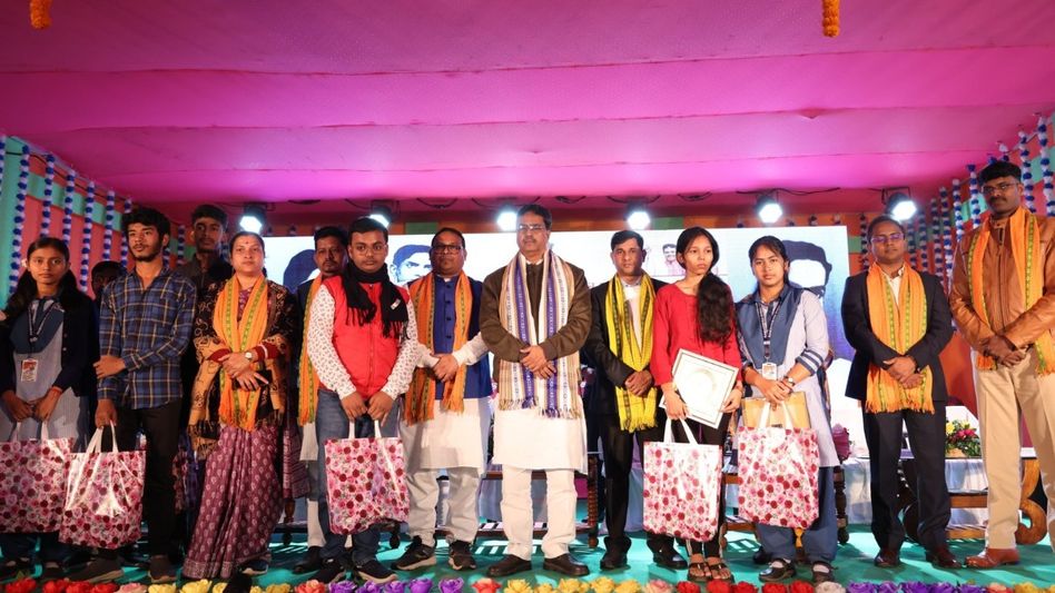 Tripura CM: 'Special priority given to improving education infrastructure' Tripura CM: 'Special priority given to improving education infrastructure'