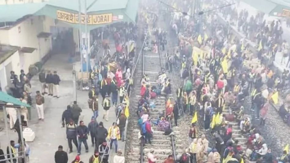 Northeast Frontier Railway issues legal notice to agitators for massive rail blockade at Jorai station Northeast Frontier Railway issues legal notice to agitators for massive rail blockade at Jorai station