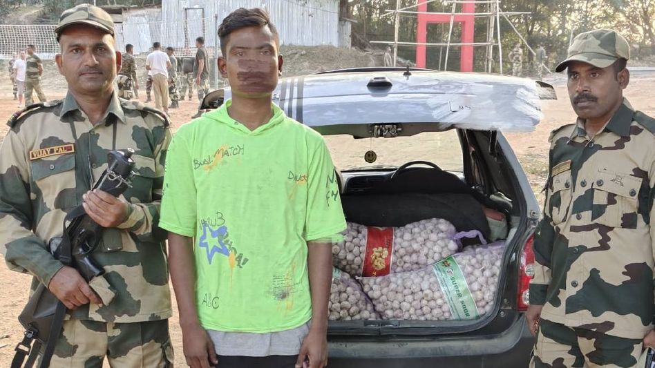 Meghalaya BSF seize contraband worth Rs 28 lakh in East Khasi Hills, one apprehended Meghalaya BSF seize contraband worth Rs 28 lakh in East Khasi Hills, one apprehended