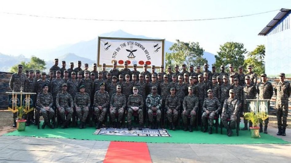 Manipur: Spear Corps GOC visits Red Shield Division to review operational preparedness Manipur: Spear Corps GOC visits Red Shield Division to review operational preparedness