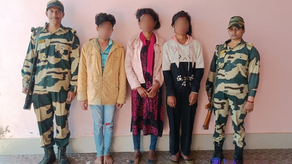 Tripura BSF foils infiltration, seizes narcotics worth Rs 30 lakh Tripura BSF foils infiltration, seizes narcotics worth Rs 30 lakh