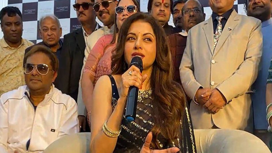 Bhagyashree calls for securing Indian borders after Bangladeshi accused held in Saif Ali Khan stabbing case Bhagyashree calls for securing Indian borders after Bangladeshi accused held in Saif Ali Khan stabbing case