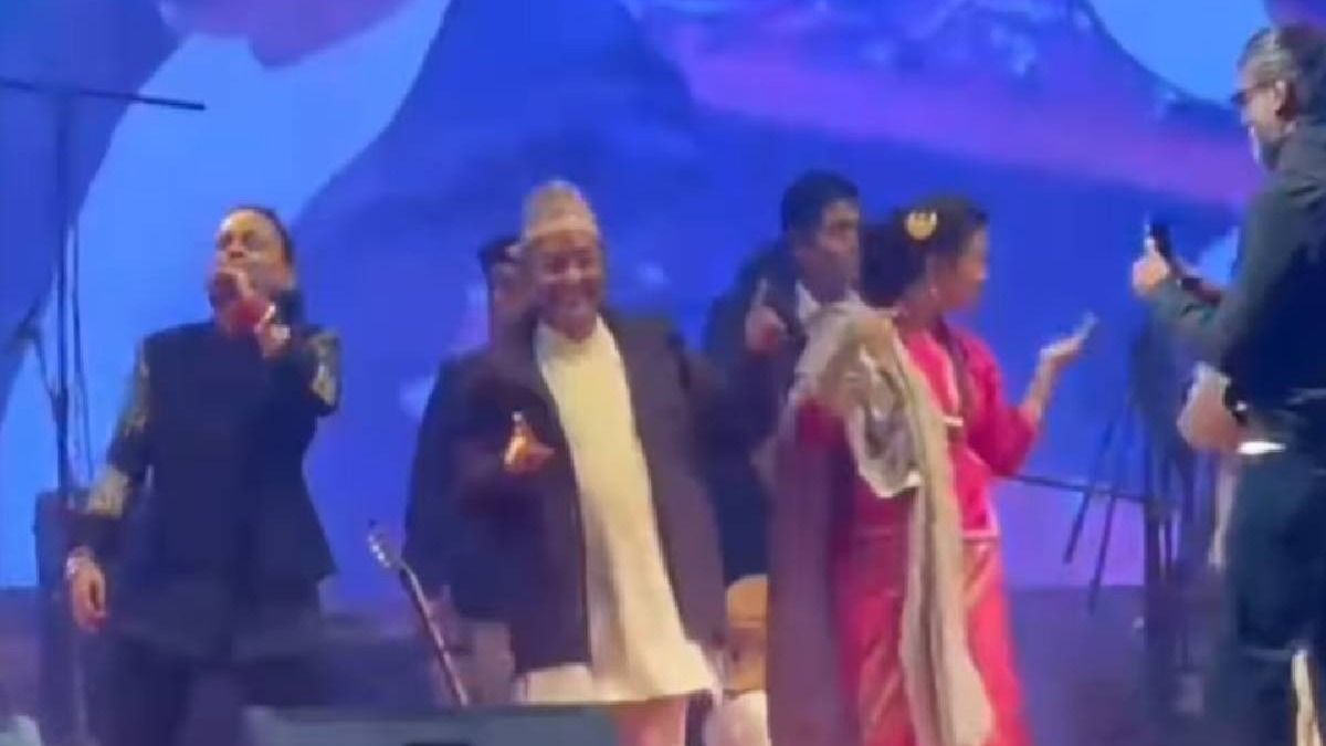 Sikkim CM dances with Kailash Kher at Makar Sankranti mela 