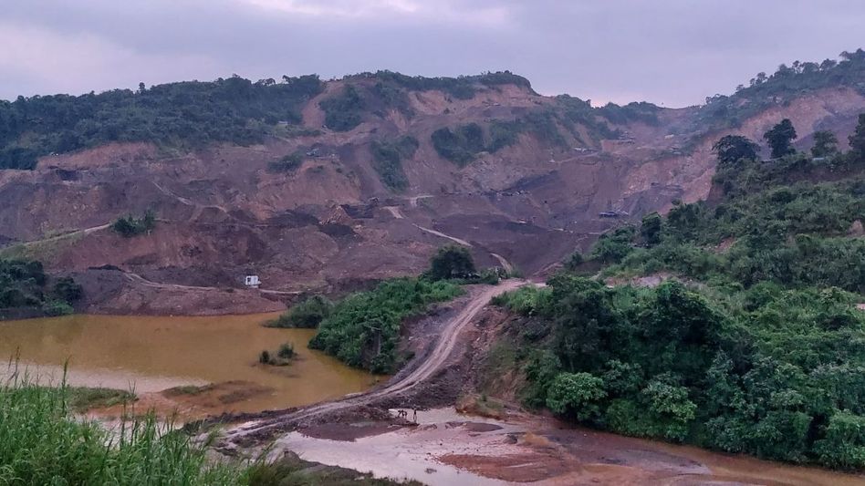 Assam cracks down on rat-hole mining after Dima Hasao tragedy Assam cracks down on rat-hole mining after Dima Hasao tragedy