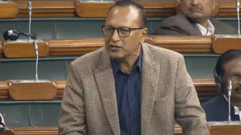 MP Pradyut Bordoloi urges Union Railway Minister to urgently reinstate cancelled trains from Assam for Maha Kumbh MP Pradyut Bordoloi urges Union Railway Minister to urgently reinstate cancelled trains from Assam for Maha Kumbh
