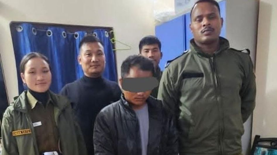 Arunachal: Papu Hills police arrest drug peddler with suspected heroin Arunachal: Papu Hills police arrest drug peddler with suspected heroin