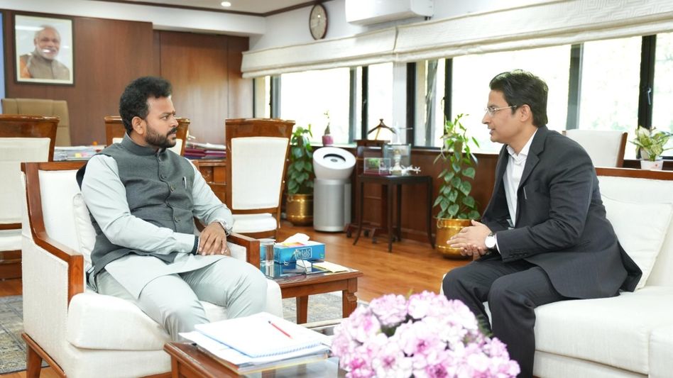 Darjeeling MP Raju Bista calls for improved regional air connectivity to boost tourism Darjeeling MP Raju Bista calls for improved regional air connectivity to boost tourism
