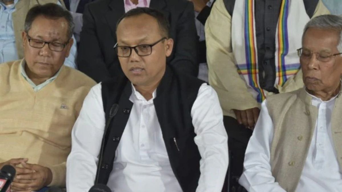 BJP’s leadership crisis paved way for President’s Rule in Manipur: Congress
