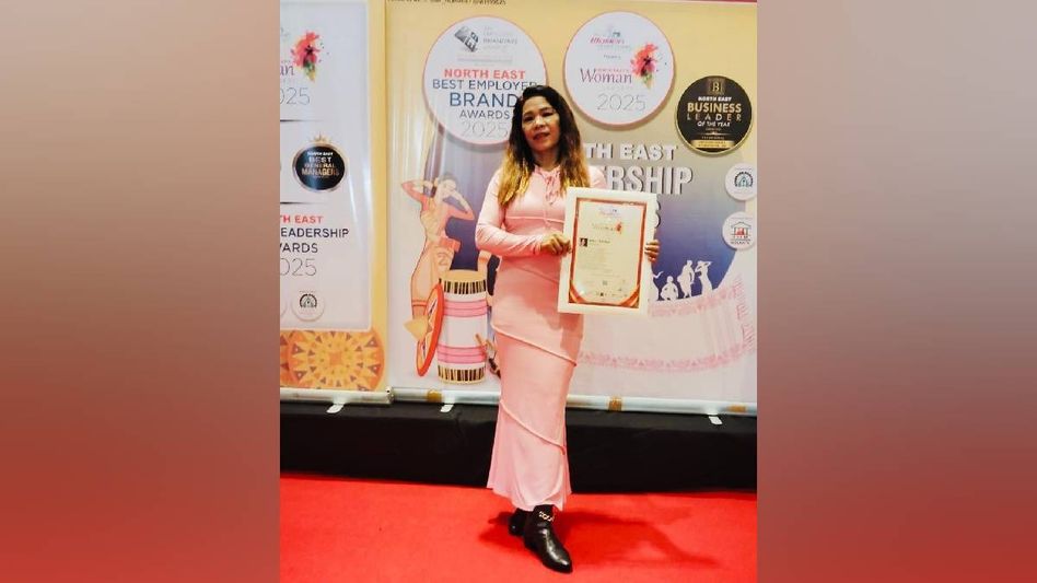 Arunachal bodybuilder receives North East Women Leaders Award for third time Arunachal bodybuilder receives North East Women Leaders Award for third time