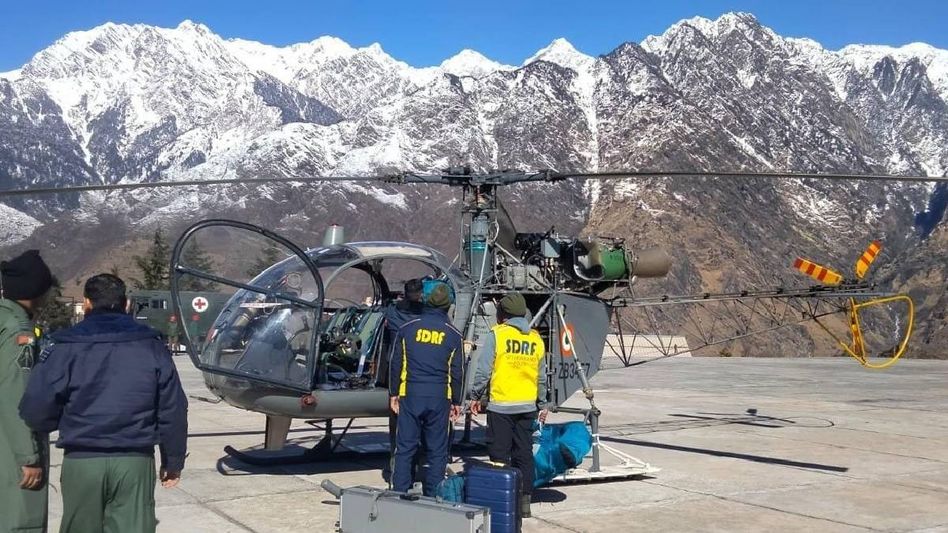 Uttarakhand avalanche: Rescue ops resume to track four missing labourers, death toll at four Uttarakhand avalanche: Rescue ops resume to track four missing labourers, death toll at four
