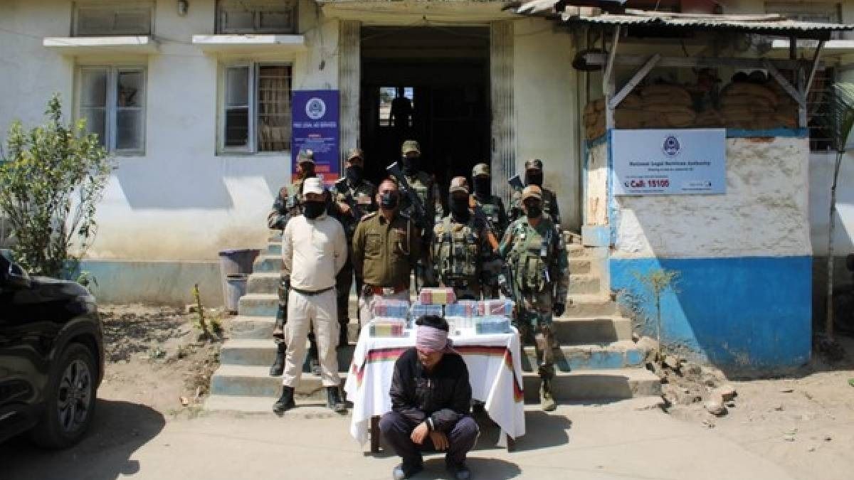 Assam Rifles seize drugs worth over Rs 15 crore in Manipur's Thingkangphai village, one arrested Assam Rifles seize drugs worth over Rs 15 crore in Manipur's Thingkangphai village, one arrested
