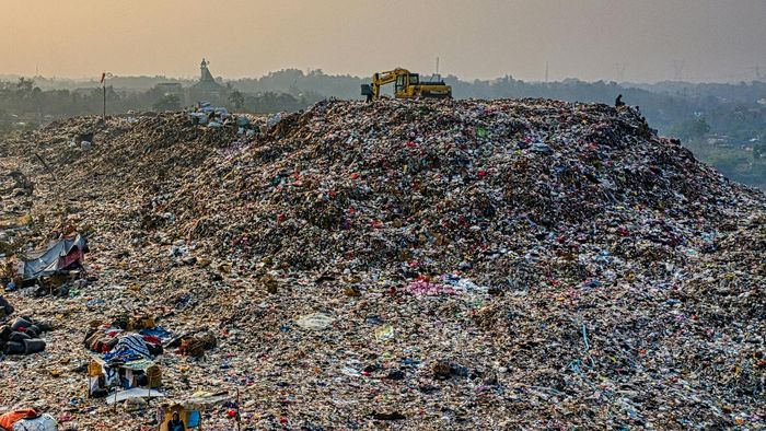 Shillong’s Marten dumping site struggles to handle rising waste, future uncertain
