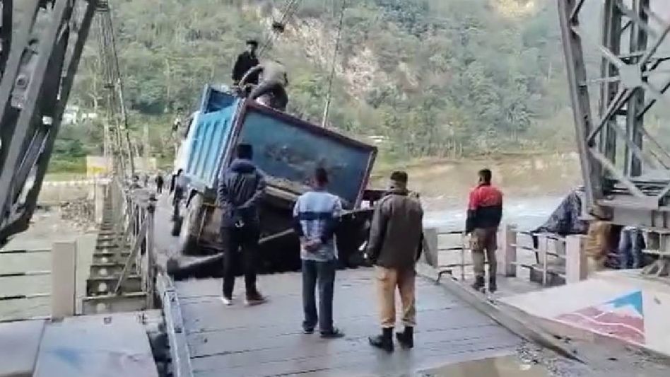 Sikkim's Dzongu Phidang bridge faces damage disrupting connectivity to Lachung, Lachen Sikkim's Dzongu Phidang bridge faces damage disrupting connectivity to Lachung, Lachen