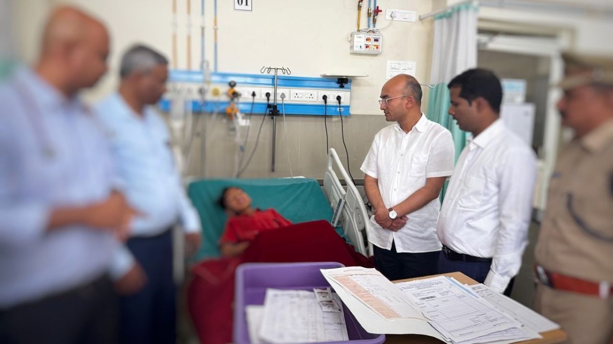 Meghalaya officials meet ailing students in Karnataka after 'illegal' hostel food poisoning