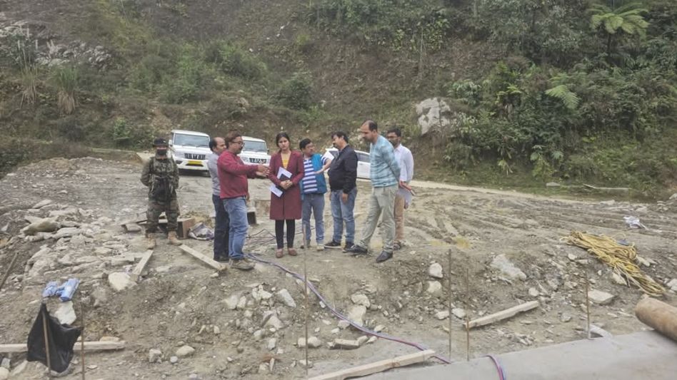 Arunachal: Kurung Kumey DC inspects NH-713 near China border, pushes for timely completion Arunachal: Kurung Kumey DC inspects NH-713 near China border, pushes for timely completion