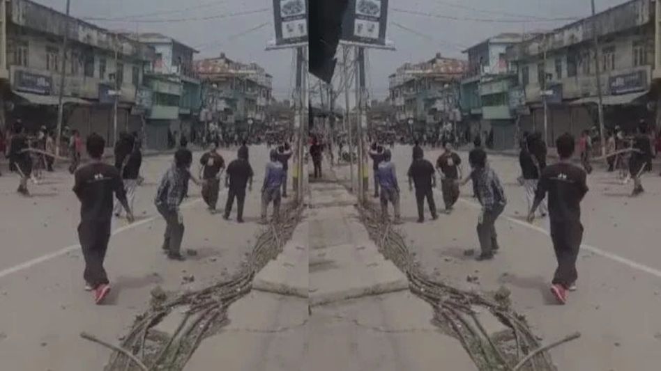 Manipur: Fresh clashes in Churachandpur, several injured in stone pelting Manipur: Fresh clashes in Churachandpur, several injured in stone pelting
