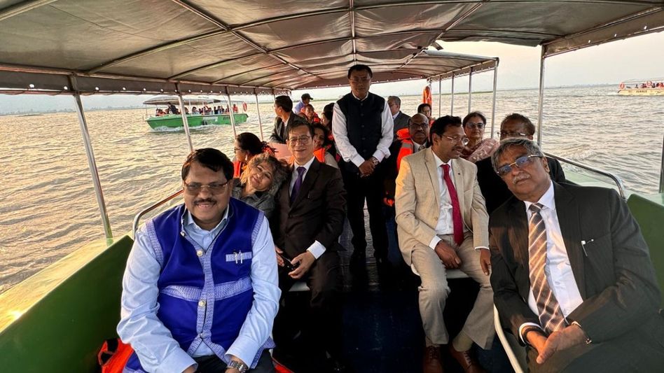 Manipur: SC judges visit Loktak Lake, pledge support for conservation and justice Manipur: SC judges visit Loktak Lake, pledge support for conservation and justice