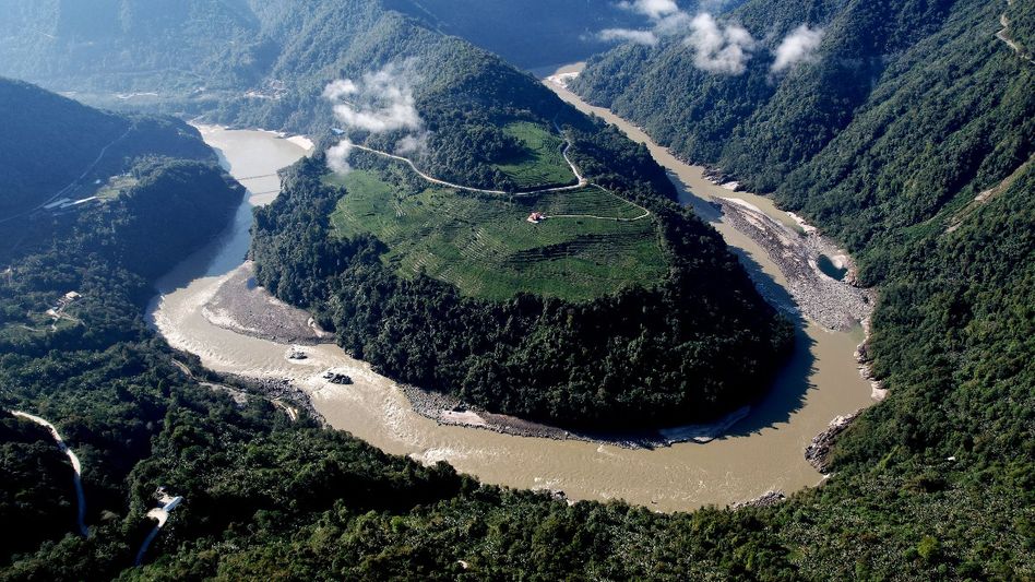 A River under Siege A River under Siege