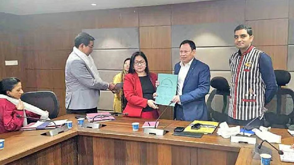 Arunachal child rights body submits welfare recommendations to CM Pema Khandu Arunachal child rights body submits welfare recommendations to CM Pema Khandu