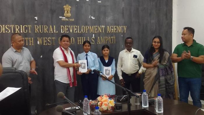Meghalaya: 925 students receive digital learning tablets in South West Garo Hills