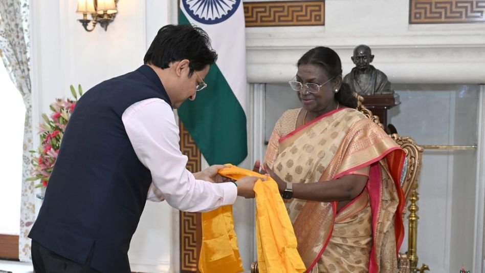 MP Raju Bista meets President Murmu, highlights key issues of Darjeeling MP Raju Bista meets President Murmu, highlights key issues of Darjeeling