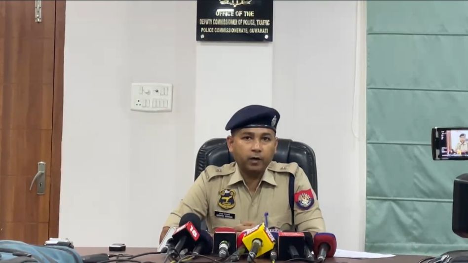 Guwahati gridlock alert: Heavy vehicles diverted, LMVs advised alternate routes amid NH-27 repairs Guwahati gridlock alert: Heavy vehicles diverted, LMVs advised alternate routes amid NH-27 repairs