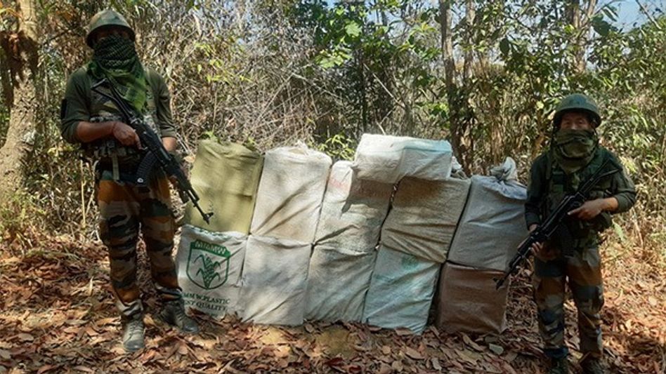 Mizoram: Foreign liquor worth Rs 2.52 lakh seized in Champhai Mizoram: Foreign liquor worth Rs 2.52 lakh seized in Champhai