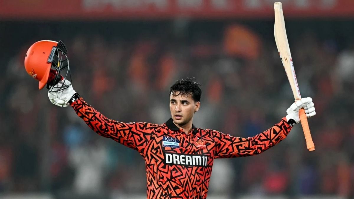 IPL: Abhishek Sharma scripts history with highest individual score at 141 IPL: Abhishek Sharma scripts history with highest individual score at 141