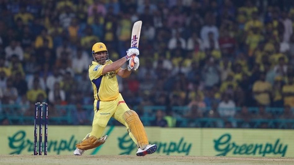 MS Dhoni becomes first in IPL history to record 200 fielding dismissals MS Dhoni becomes first in IPL history to record 200 fielding dismissals