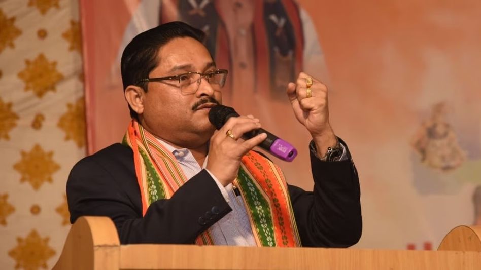 Assam BJP chief slams Congress: 'Defending looters Sonia-Rahul is laughable' Assam BJP chief slams Congress: 'Defending looters Sonia-Rahul is laughable'