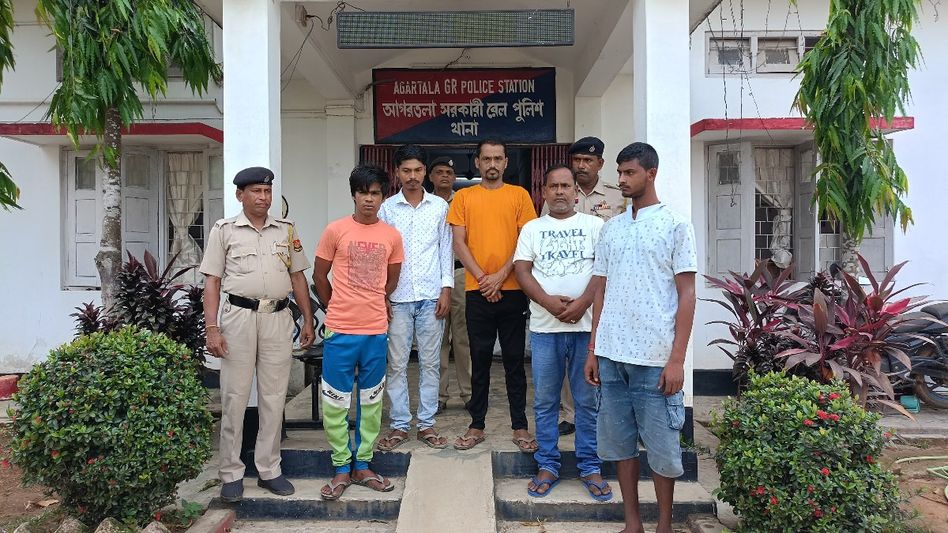 Tripura: Five human traffickers held in connection with two cases Tripura: Five human traffickers held in connection with two cases
