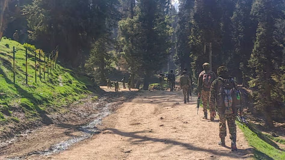 ‘I saw my father fall’: Kochi woman recounts Kashmir terror horror ‘I saw my father fall’: Kochi woman recounts Kashmir terror horror