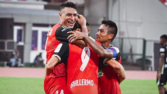 Credit: @NEUtdFC (Twitter)