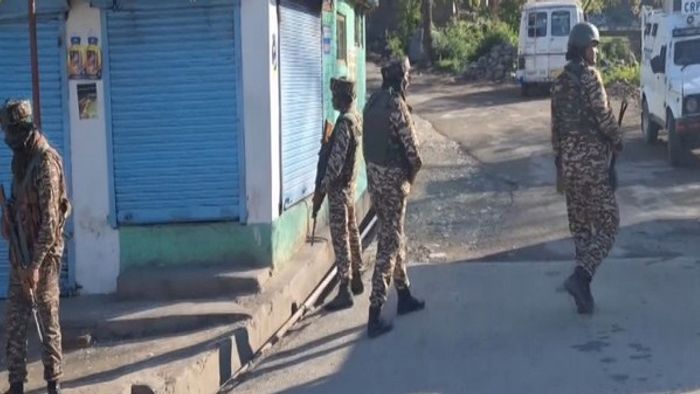 Gunfight underway between security forces and militants in J&K's Bandipora