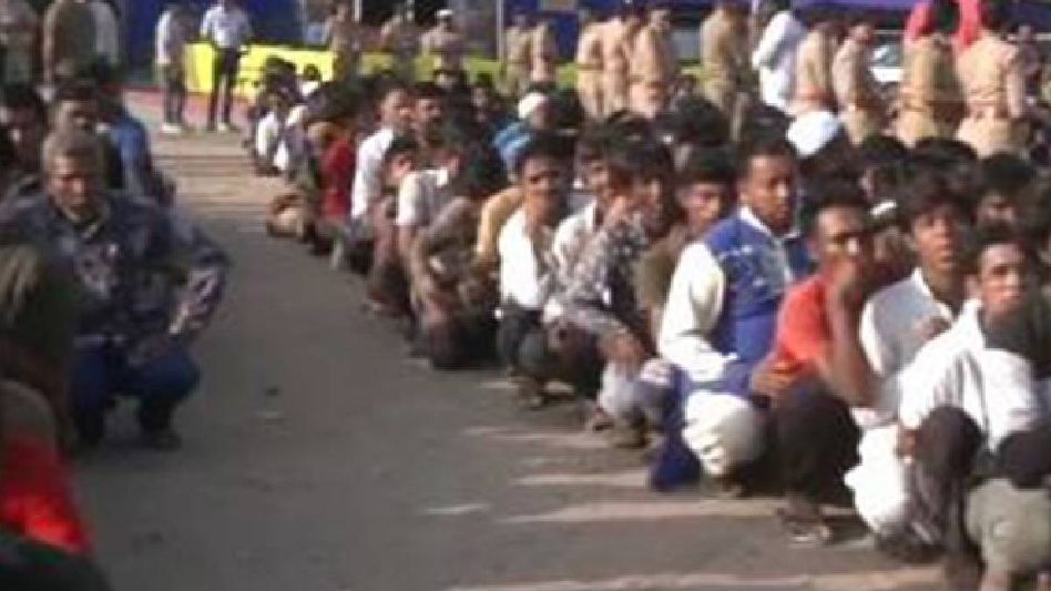 Over 550 illegal Bangladeshi immigrants detained in Gujarat during statewide crackdown Over 550 illegal Bangladeshi immigrants detained in Gujarat during statewide crackdown