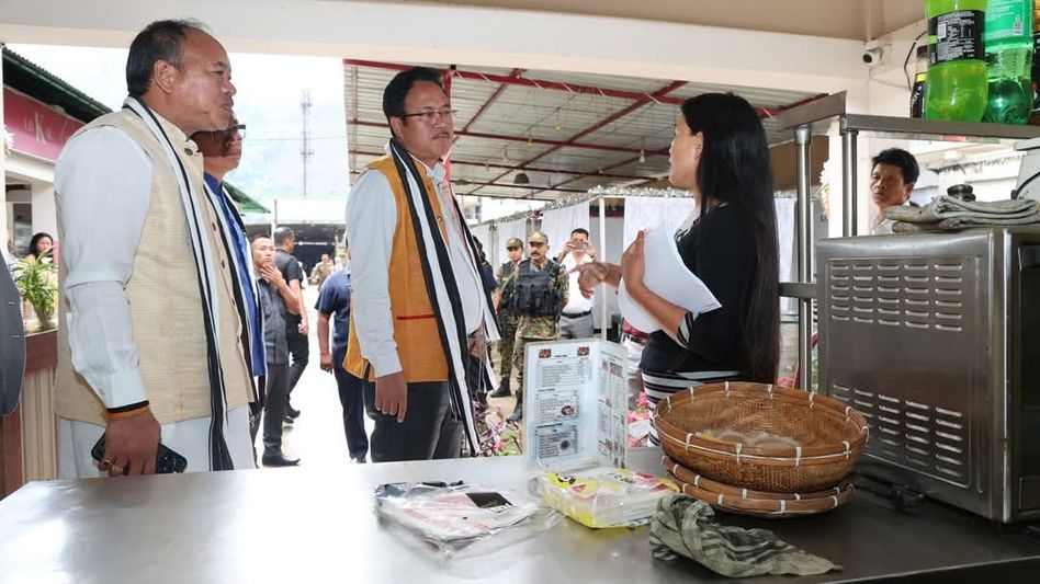 Arunachal ministers promote local agriculture, horticulture at East Kameng market Arunachal ministers promote local agriculture, horticulture at East Kameng market