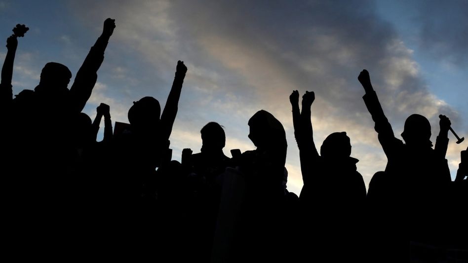 Meghalaya: Security forces withdraw from NEHU amid student protests Meghalaya: Security forces withdraw from NEHU amid student protests